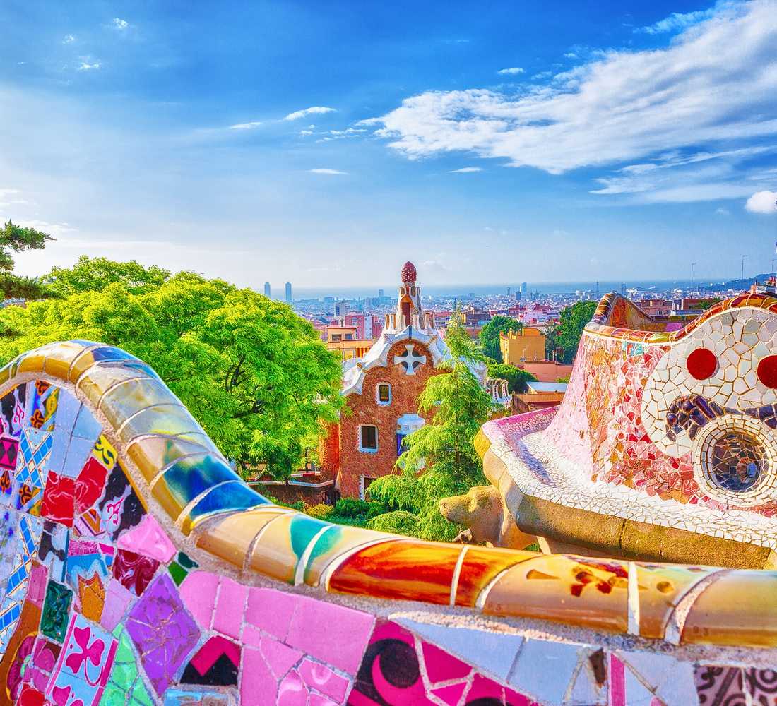 Tururi turistice cu autobuzul hop-on hop-off în Barcelona, Spania – Autobuze decapotabile, atracții de top și anulare gratuită în 2026